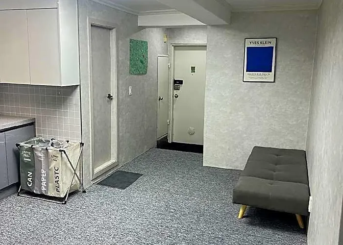 Modern Clean House In Gangnam 302 ホテル 3*